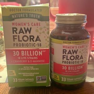 NATURES TRUTH Woman's Care RAW FLORA Probiotic + Cranberry & D-Mannose SEALED